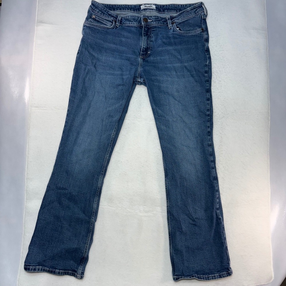 Wrangler Retro Mens Slim Bootcut Jeans Blue Denim 34x32 112352975 - Picture 1 of 10
